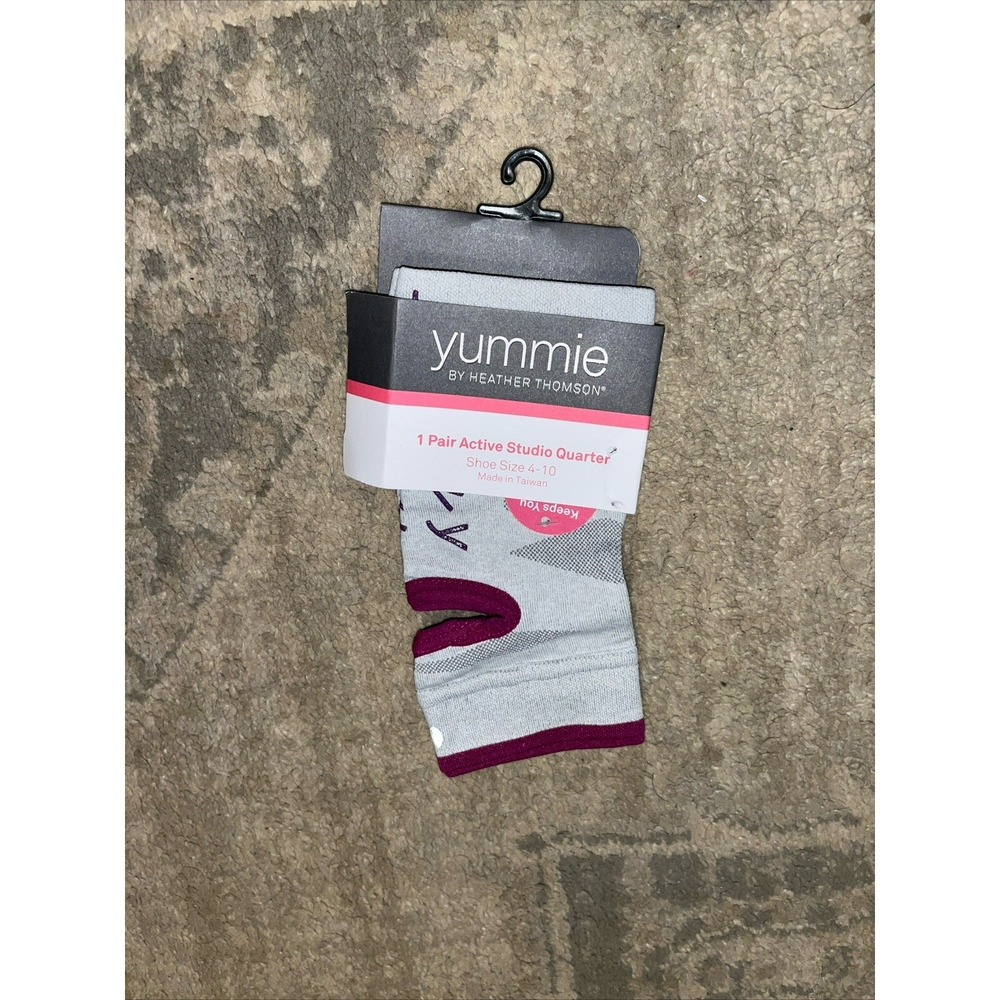 New Yummie women's 1 pair‎ active studio Quarter socks shoe size 4-10